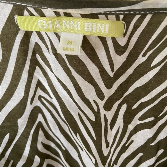 - Gianni Bini swim coverup size M zebra print brown/off white - Picture 4 of 4
